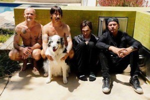 RHCP-the-getaway-may-2016-promo-pictures-2