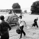Anthony Kiedis black & white photo of him leaving the helicopter at Slane Castle